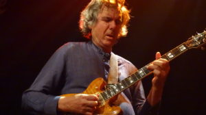 John Etheridge (Soft Machine), Bonn, Harmonie 12/18 (Klaus Reckert, BetreutesProggen)